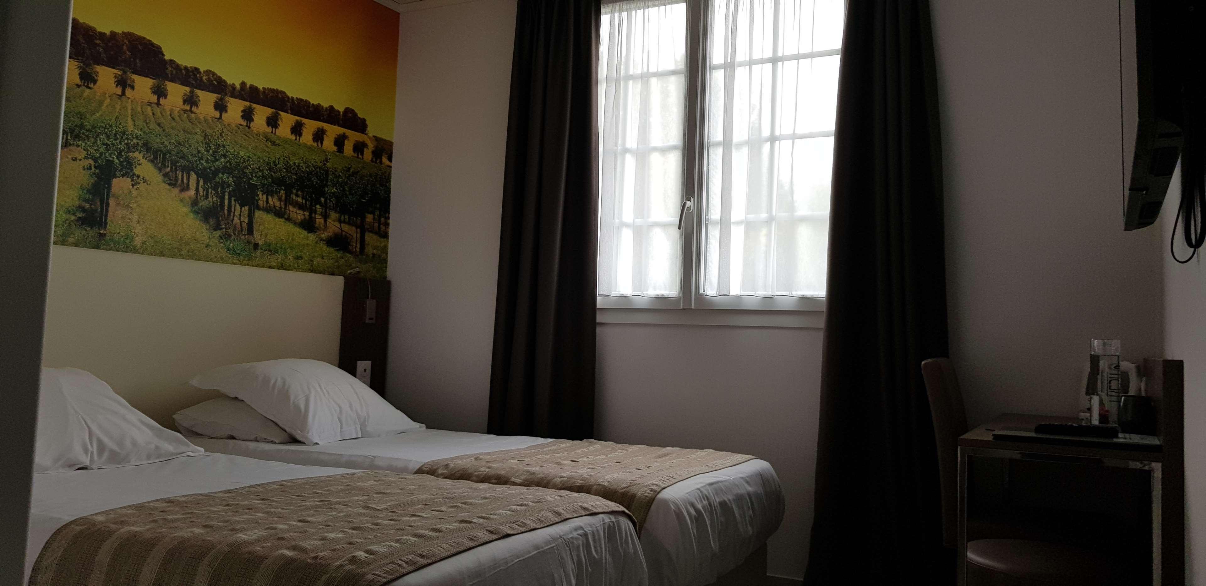 Western Ile De France & Hotel 4*