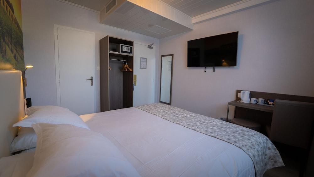 Western Ile De France & Hotel