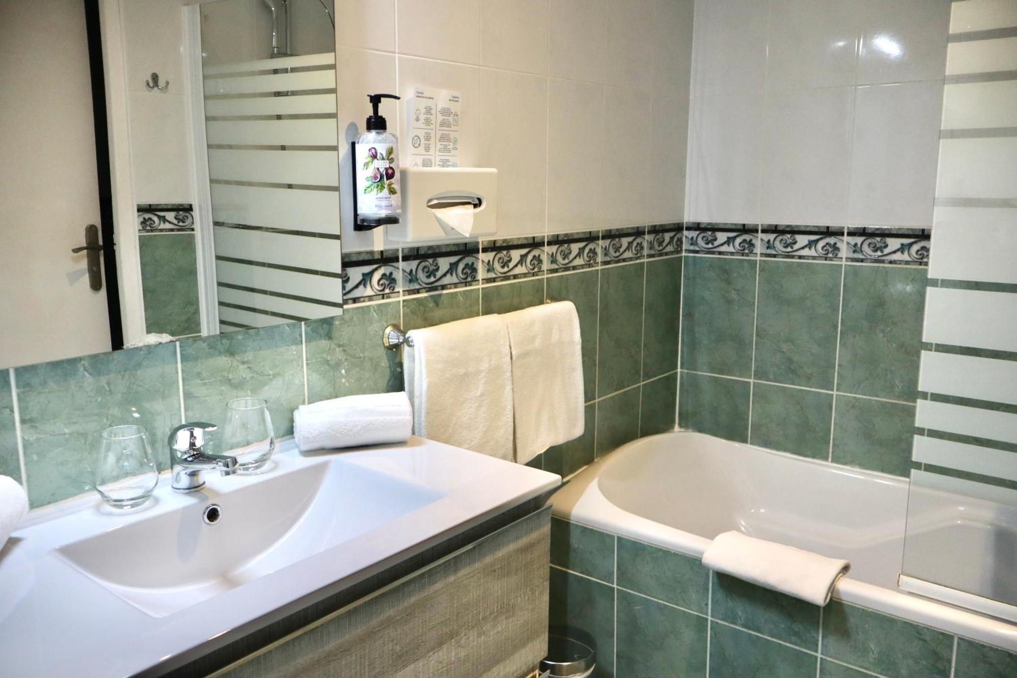 Western Ile De France & 4* Chateau-Thierry