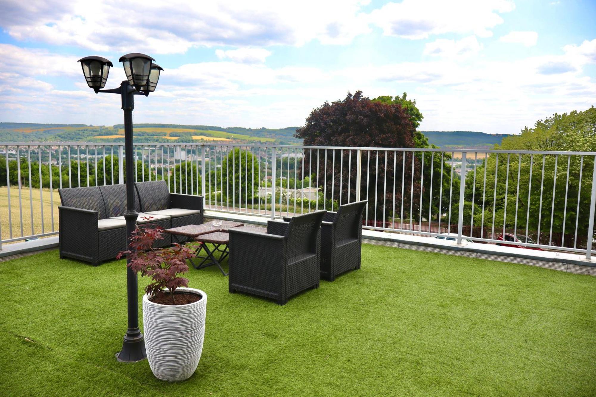 Hotel Western Ile De France 4*