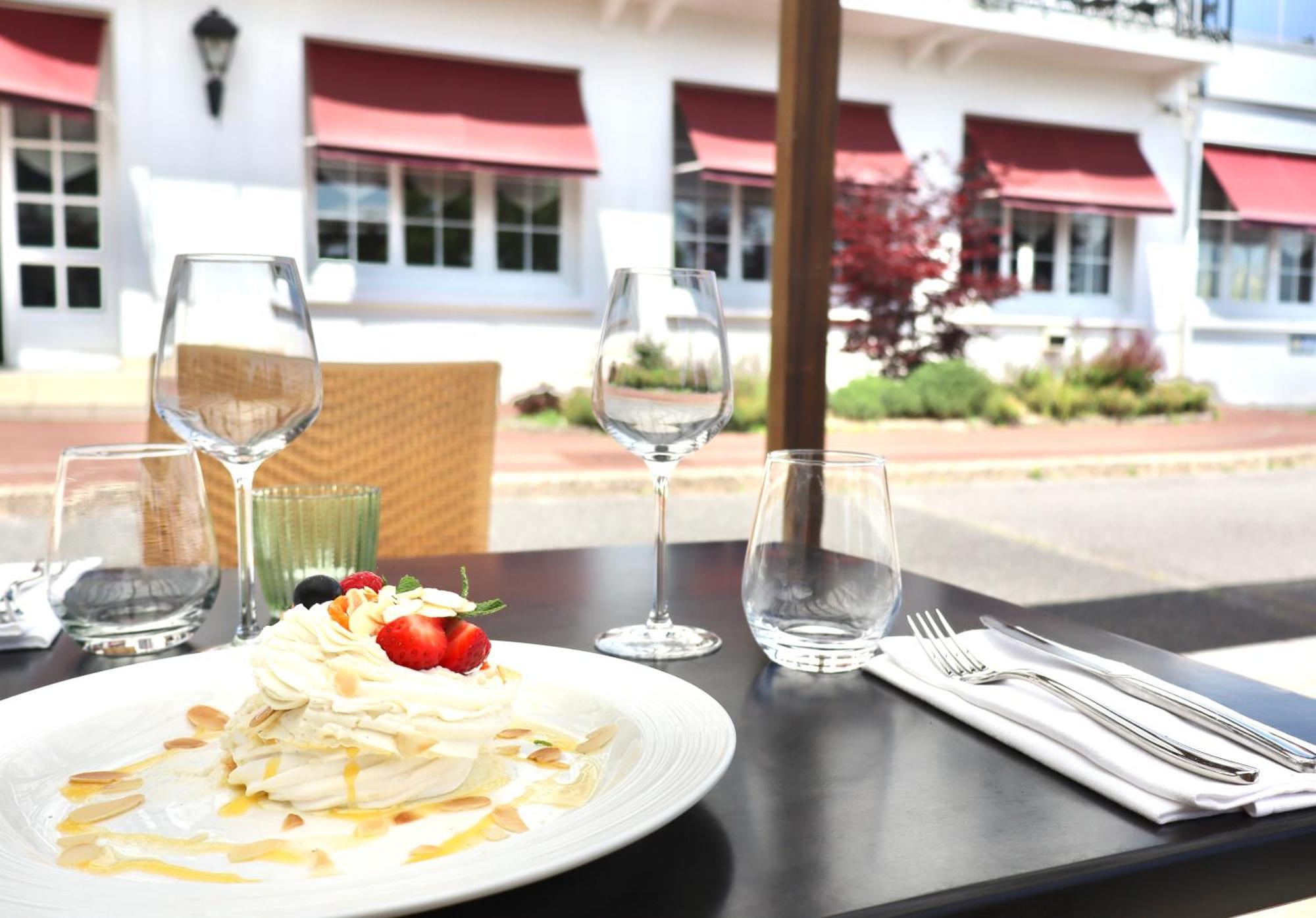 Western Ile De France Hotel 4*